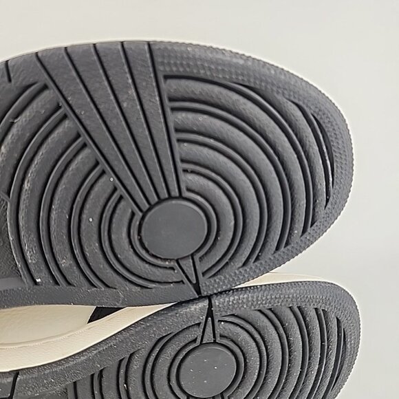 Nike Air Jordan 1 Retro High OG Basketball Leather Black Men's Shoes Size 9 - Picture 9 of 11